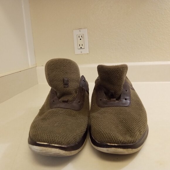 Johnson & Murphy Knit U Throat - Picture 2 of 8